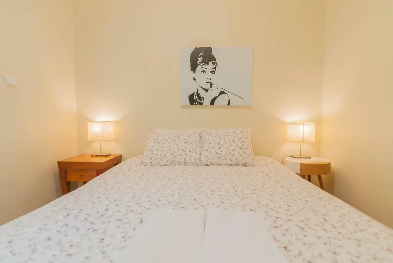 'White House' Apartment- Alfama Lisboa