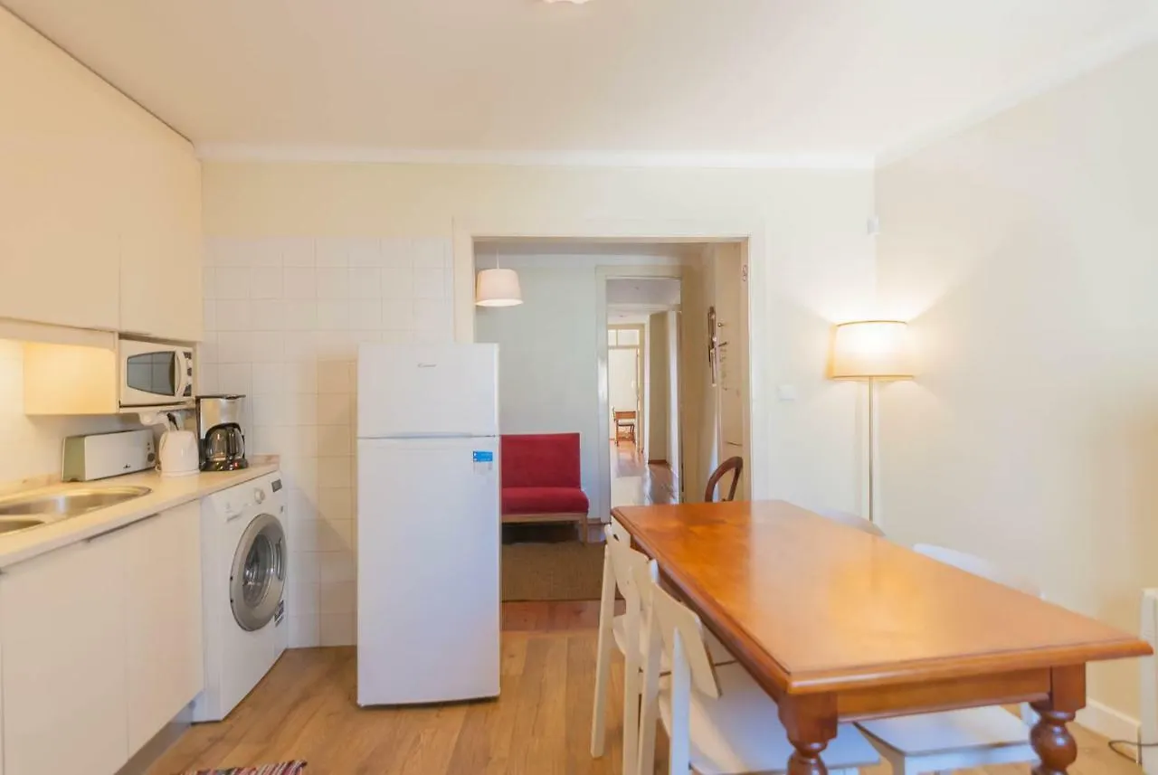 'White House' Apartment- Alfama 리스본 0*,